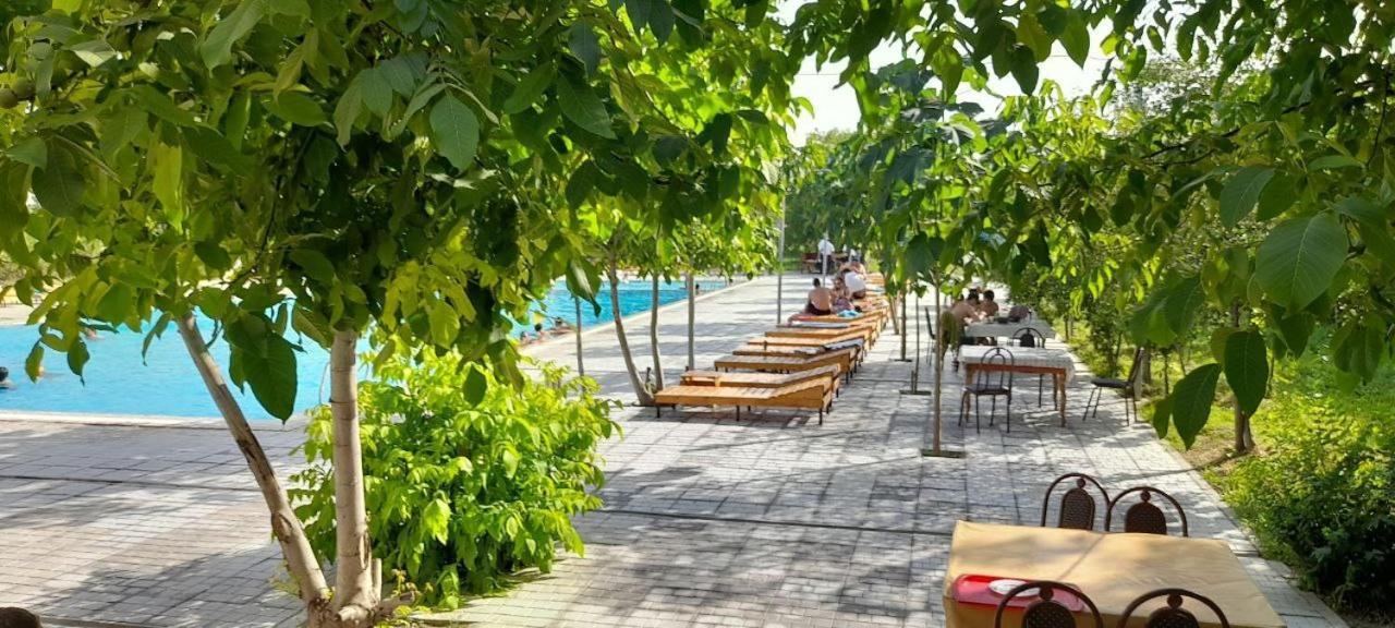 Green Apple Guest House Taskent Exterior foto